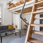 Tatil Evi Charming Loft House With Garden In Old